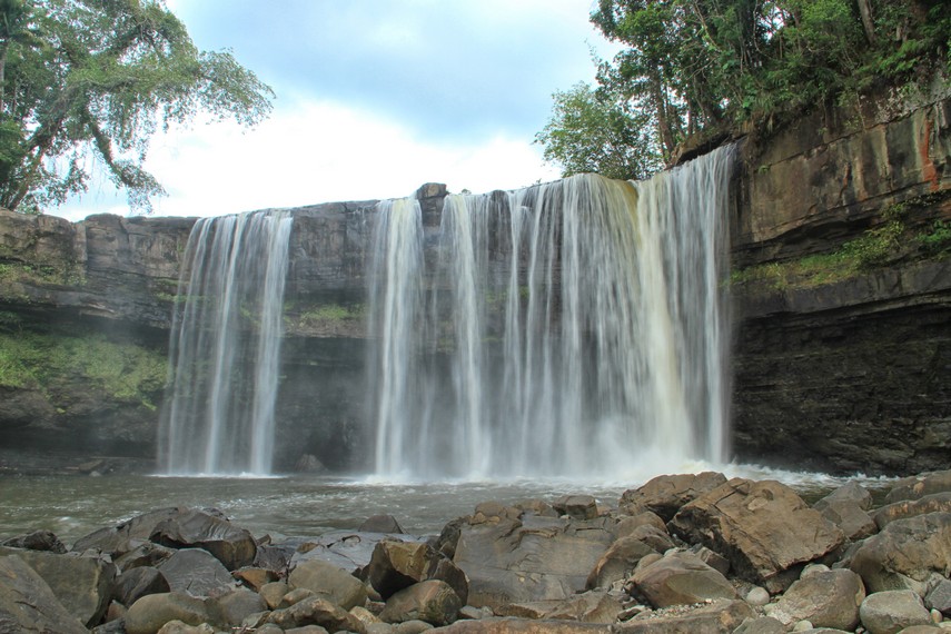 air terjun di pontianak